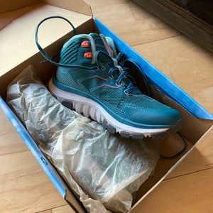 Women’s Hoka Toa Hiking Shoe